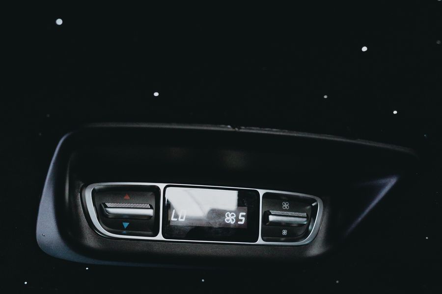 Rear climate controls beneath the starlight headliner